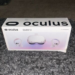 Oculus Quest 2 Advanced All-In-One Virtual Reality Headset 128 GB